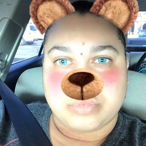 Meet your Posher, Raiza